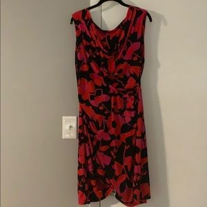 Red print Vince Camuto dress